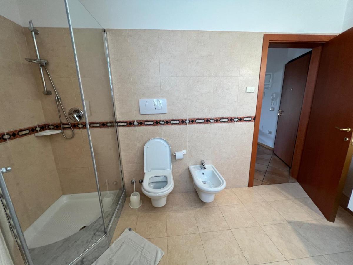 Appartamenti Baia Azzurra 3. 토르볼레 외부 사진